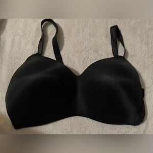 Warner’s Bra 40DD Wire-free DD Black NWOT
